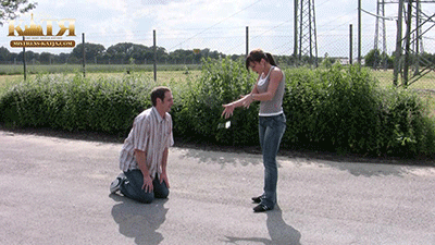 01-010 - Encashment á la Katja (WMV - HQ - High Definition)