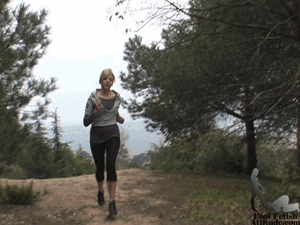 alyzee jogging slave