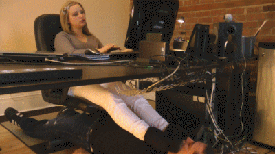 Mary\s Perfect Footstool - (High Quality Version)