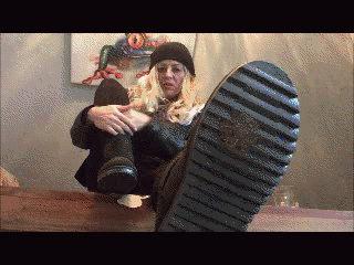 Boots und Sohlen sauber lecken!!!