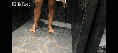 Goddess Kiffa - Trampling foot slave while take shower - Bath rug - TRAMPLING - FOOT WORSHIP - FOOT DOMINATION - HUMILIATION - AMATEUR - FOOT SLAP - FOOT SLAVE