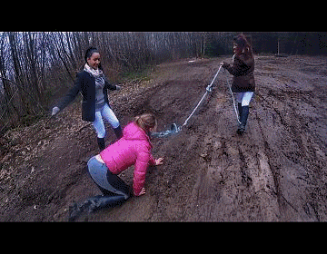 Horsewomen