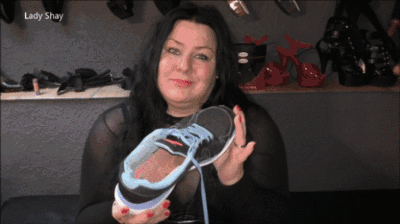 Meine versifften Sneaker für Dich !!