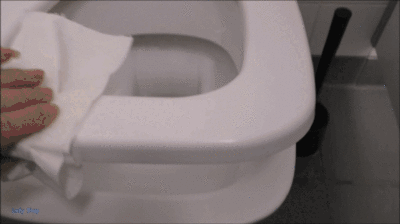 Öffentliches Damenklomaul