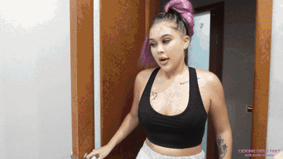 NICOLE - Why do I need a shower if I have a sweat cleaner? (HD)