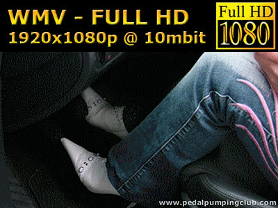 0008 - Gioia pumping the pedals in high heeled boots (WMV, FULL HD, 1920x1080 Pixel)