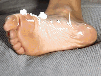 Bianca Air Hostess foot massage with cream