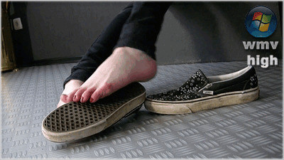 yuka - Well Worn Van Sneakers (wmv)