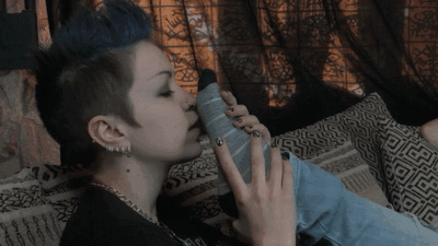 Charming Feet and a Loving Tongue (SD MP4 version)