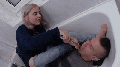 Feeding the Slave (FULL HD MP4 version)