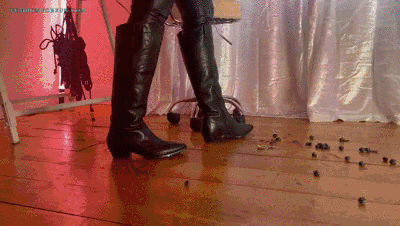 Mistress Inka - Blueberries Beneath my Brand New Cowboy Boots (1080p MP4)