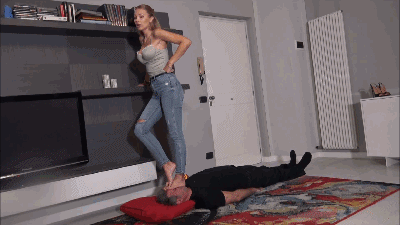 GABRIELLA - I dont understand what you say - EXTREME facetrampling and facestanding NON STOP! (BRUTAL CLIP!)