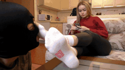 NINA - White socks and sweaty feet after university - Chatting with friends and foot worship (mp4)