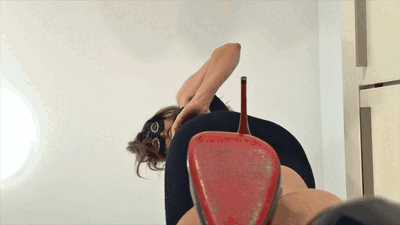 Your body is my runway - can you handle it?!