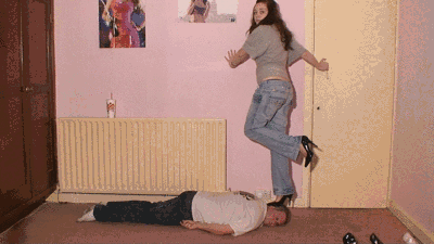 Sophies Skull Trampling Heels