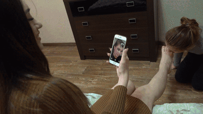 NICOLE and SARAH - Come to visit me - Foot worship and humiliation - PART1 (HD)